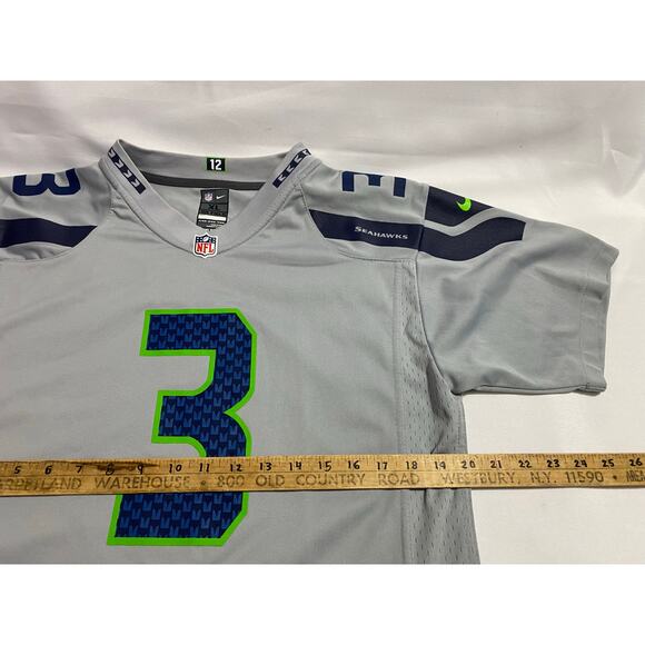 Russell Wilson Seattle Seahawks Jersey Size XL (Youth) Gray #3 NFL Team Apparel - Picture 3 of 10